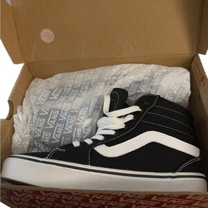 Vans Sk8 Hi Black White Skate Streetwear Grunge Y2K Sneakers Women Size 6